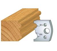 029 : Jeu de 2 fers moulure ht 40 mm pour porte outils entr'axe plot 24 mm