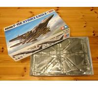 1/32 No.12 Américain Air Force Boeing F-15E Strike Eagle Bunker Buster Tamiya