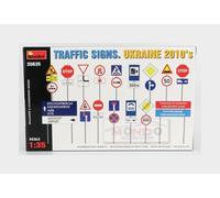 1:35 Miniart Accessories Segnali Stradali Traffic Signs Ukraine 2010 Kit MA35635