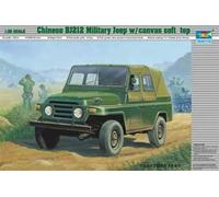 1:35 TRUMPETER KIT Chinese Bj212 Military Jeep TR02302