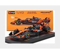 Bburago Voiture diecast 1:43 McLaren MCL39 2025 n°81 Piastri, vitrine & socle, licence officielle