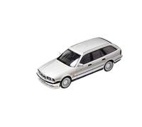 1/64 pour BMW E34 Touring Alpina Alliage Modèle De Voiture Quatre Couleurs Statique Métal Moulé sous Pression Ornements Miniature De Collection(Silver)