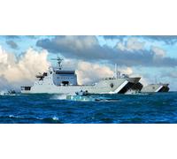 1:700 TRUMPETER KIT Pla Navy Type 072A Lst TR06728