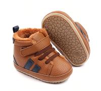 1 paire de bottes pour tout-petits garçons avec design à bandes contrastantes en PU à boucle et patte. Semelle en caoutchouc antidérapante et confortable pour les 0-15 mois. Chaussures de sport simple