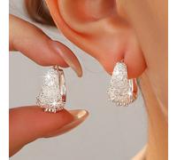 1 paire de boucles d'oreilles créoles en forme de U entièrement pavées de zirconium, style européen et américain de luxe. Base argentée-blanche convenant à tous les tons de peau. Polyvalentes pour les