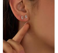 1 pièce Boucles d'oreilles à tige en argent sterling 925 avec initiale minuscule pour femmes et filles. Petites lettres de l'alphabet au cristal cubique élégantes pour piercing du cartilage, tragus av