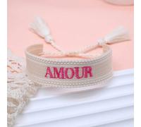 1 pièce Bracelet vintage fait main brodé du mot français "AMOUR", style tissé créatif. Convient pour les couples, cadeau de vacances, cordon de bénédiction Taille UniquePolyester
