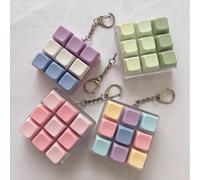 1 pièce Jouet anti-stress à 9 touches en forme de cube, décoration de pendentif de clavier créative, porte-clés de voiture, décoration de sac, accessoire de porte-clés, design de clavier, porte-clés d