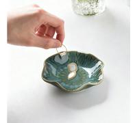 1 pièce Organiseur de bijoux en céramique vert jade élégant en forme de feuille de lotus pour les boucles d'oreilles, les bagues, les clés et les petits accessoires. Cadeau parfait pour l'anniversaire