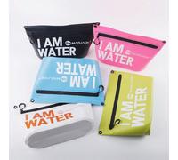 1 pièce Sac de sport et résistant à l'eau en PVC avec fermeture éclair, bandoulière amovible et facile à nettoyer pour des voyages aventureux - complètement imperméable, fermeture à glissière, tissu P