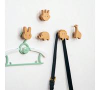 1. Un crochet en bois de style dessin animé, mignon pour accrocher les manteaux et les chapeaux sans avoir besoin de percer le mur. Idéal pour une utilisation dans les chambres de bébé ou comme poigné