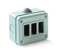 1 XBOÎTE MURALE POUR INT. ROND 3P IP40