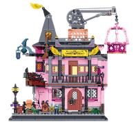1000+ pièces de briques de jouets de construction d'Halloween, ensemble de modèle d'assemblage créatif DIY. Il représente une maison hantée remplie de farces. Cet ensemble est riche en éléments, dans