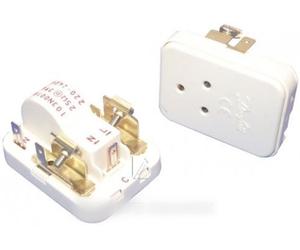 103N0021 RELAIS UNIVERSEL DANFOSS POUR REFRIGERATEUR ARISTON - 103N0021