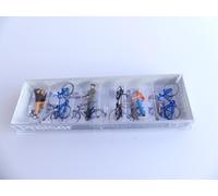 10515 / PREISER HO 1: 87 / PERSONNAGES CYCLISTES A UNE INTERSECTION