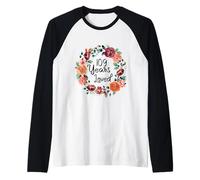 109 Years Loved 109th Birthday Floral Wreath Loved for Women Manche Raglan
