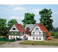 Ferme en kit H0/TT Auhagen