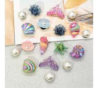 18 pièces Série océanique Charms de chaussures colorés en coquillages et conques en ABS. Décorations DIY avec étoiles de mer, queue de sirène, fleurs. Boucles de chaussures amovibles avec perles artif