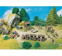 180577 Terrain d'aventure HO FALLER