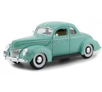 1939 Ford Deluxe Tudor vert clair 1:18 MAISTO 31180
