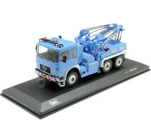 1982 Camion Grue MAN F8 Bleu 1:43 IXO Models TRU043B.22