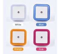 1PCS Veilleuse murale à détecteur automatique On/Off LED Sensor Lights Plug in Wall Light Stair Lamp for Stairway Bathroom Kids Room Garage Cabinet Bedroom