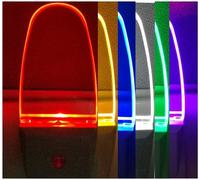 2 Pcs Led Multicolore Veilleuse Automatique 0,5w Avec Capteur Photosensible Pour Une Lumière Du Crépuscule À L`Aube Munie D`Une Prise Électrique Multicolore