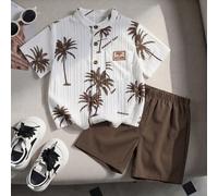 2 pièces/Ensemble Chemise à manches courtes avec col montant petit, poche décorée d'un patch lettre et imprimé d'arbre de coco pour garçons en été, et short décontracté de couleur unie, convient pour 
