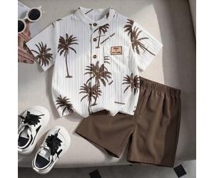 2 pièces/Ensemble Chemise à manches courtes avec col montant petit, poche décorée d'un patch lettre et imprimé d'arbre de coco pour garçons en été, et short décontracté de couleur unie, convient pour 