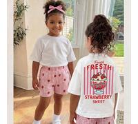 2 pièces/Ensemble Top pull-over à col rond doux en tricot avec motif fraise, manches courtes et épaules tombantes pour jeune fille et short rayé rose pour filles, short glace pour enfants, ensemble ch