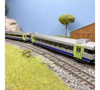 2 voitures voyageurs du "Goldenpassline", train Express, BLS, Ep. VI - MINITRIX