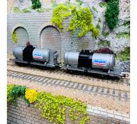 FS, ensemble de 2 wagons-citernes à 2 essieux, grande citerne, avec ou sans guérite de frein, "Mobil", ép. III