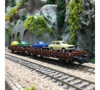 2 wagons plats à ranchers transport de voitures DAF 66 NS Ep IV-HO 1/87-MARKLIN