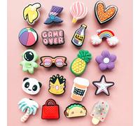 20 pièces Charms de série alimentaire de plage - Décorations de tongs colorées en PVC, convient pour les sandales et les chaussures - Ajoutez du plaisir et de la mode à vos chaussures Lettres,Imprimés