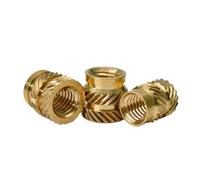 200 pièces M4 insert thermique en laiton fondu à chaud écrou moleté insertion filetage écrou en cuivre pièces intégrées pressées dans des trous pour boîtier en plastique(M4x5x6 (200pcs))