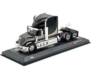 2010 Tracteur International Lonestar Noir Décoré 1:64 IXO Models 64TR009A