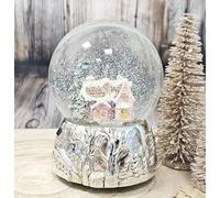 20164 - Boule à neige nostalgie - Maison à sucre dans la forêt d'hiver - Socle argenté - Motif paysage - Boîte à musique - We Wish You a Merry Christmas - Boule à secouer de 10 cm