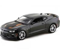 2017 Chevrolet Camaro SS FIFTY Gris Métallisé 1:18 Maisto 31385