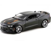 2017 Chevrolet Camaro SS FIFTY Gris Métallisé 1:18 Maisto 31385