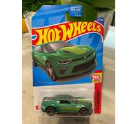 Hot Wheels miniature '71 Lamborghini Miura SV - HW Exotics 5/10 - HCV34 - orange - carte courte
