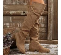 2024 Nouvelles bottes à bout pointu plissées au-dessus du genou de style européen américain pour femmes, parfaites avec des vêtements d'automne en suède, talons aiguilles fins, parfaites avec des swea