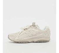 New Balance Baskets basses 204 Taupe Taille 41