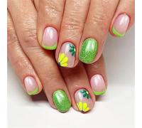 24 Pièces Courte Appuyez Sur Le Carré Sur Les Clous Dans Des Paillettes Avec Des Motifs De Fleur