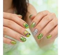 24 pièces ongles synthétiques verts forme carrée courte décorés de cristaux métalliques et de breloques trèfle Trifolium vert appuyer dessus