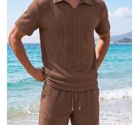 2pcs Ensemble de plage pour homme marron avec texture côtelée verticale, polo col V manches courtes + short à cordon de serrage, t-shirt style vacances, tissu léger et respirant, confortable et doux p