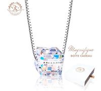 2SPLENDID® Beau Collier Cube femme en Cristal Autrichien baigné dans l'OR Blanc. Belle boite cadeau. Prêt à offrir pour Noël