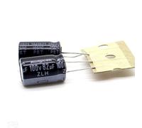 2x Condensateur 82uf 100v 10x16mm P: 5mm Rubycon 378con844
