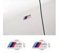 2x ///M BMW Aile Latérale Sport Performance Logo Emblème Badge Chrome Argent 45mm x 15mm