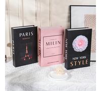 3/2/1 pièce Faux livre décoratif. Style maison , nom de ville internationale et construction réputée - inspiré par des designers, en carton dur (ne peut pas être ouvert). Idéal pour la décoration de s