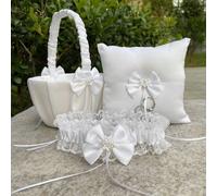 3 pièces Ensemble d'accessoires de mariage : Panier à fleurs en satin blanc avec dentelle et nœud + Coussin pour alliances + Jarretière, Décoration élégante pour la mariée et la demoiselle d'honneur l